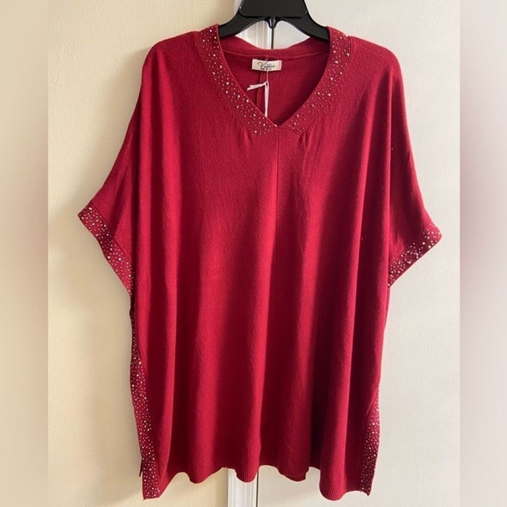 Victoria collection New York Red Women's poncho studded One Size NWT